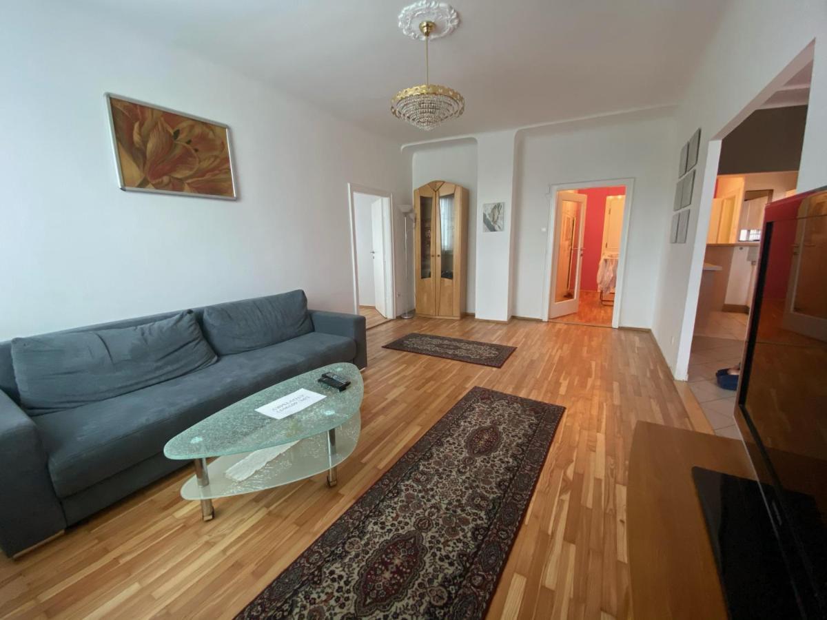 Apartment Domino Vienna Luaran gambar